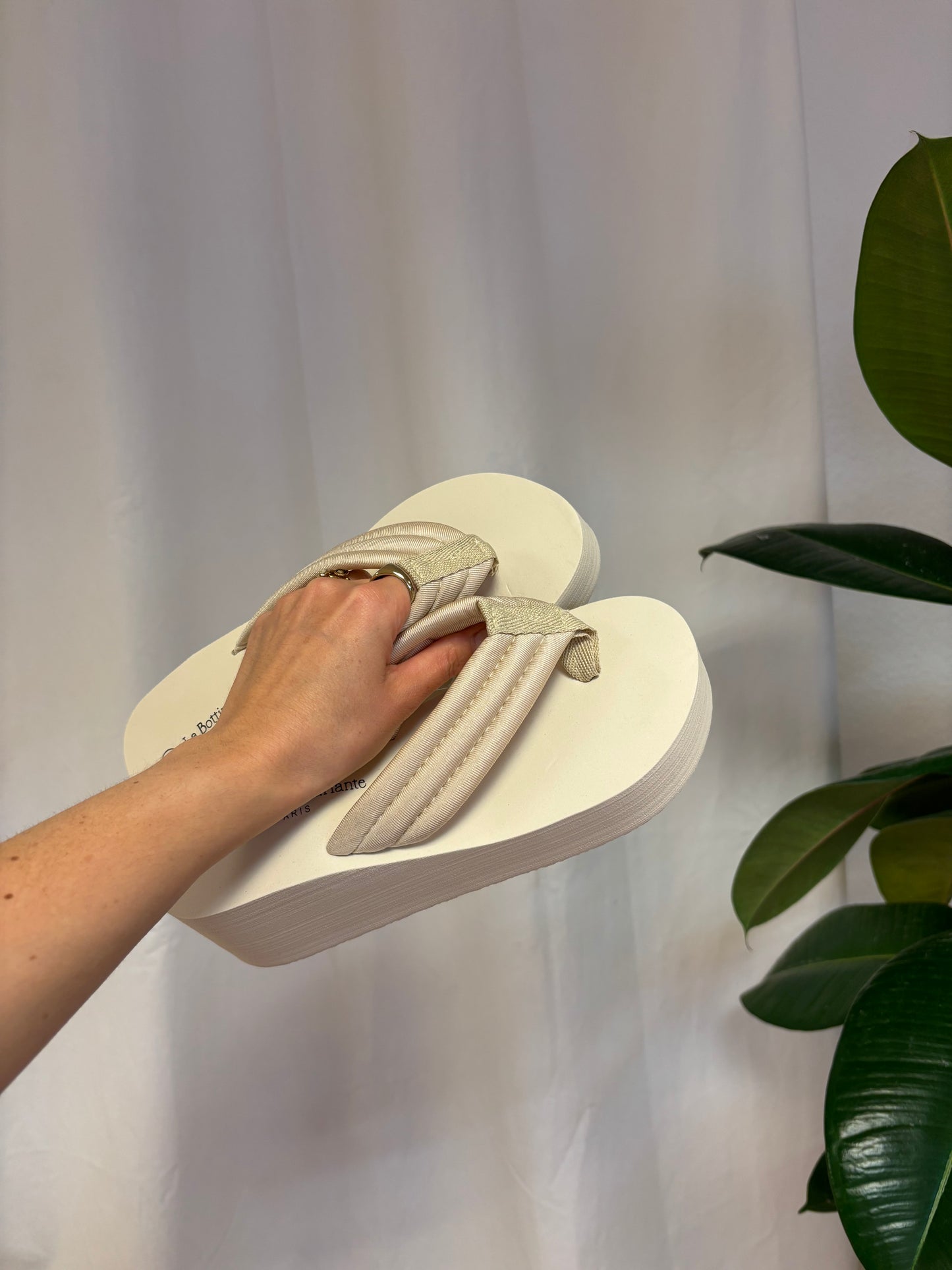 Flip Flops mit Absatz