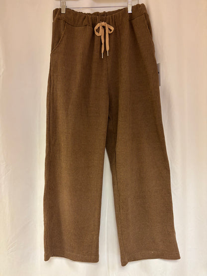 Weite Cordhose mit Gummizug