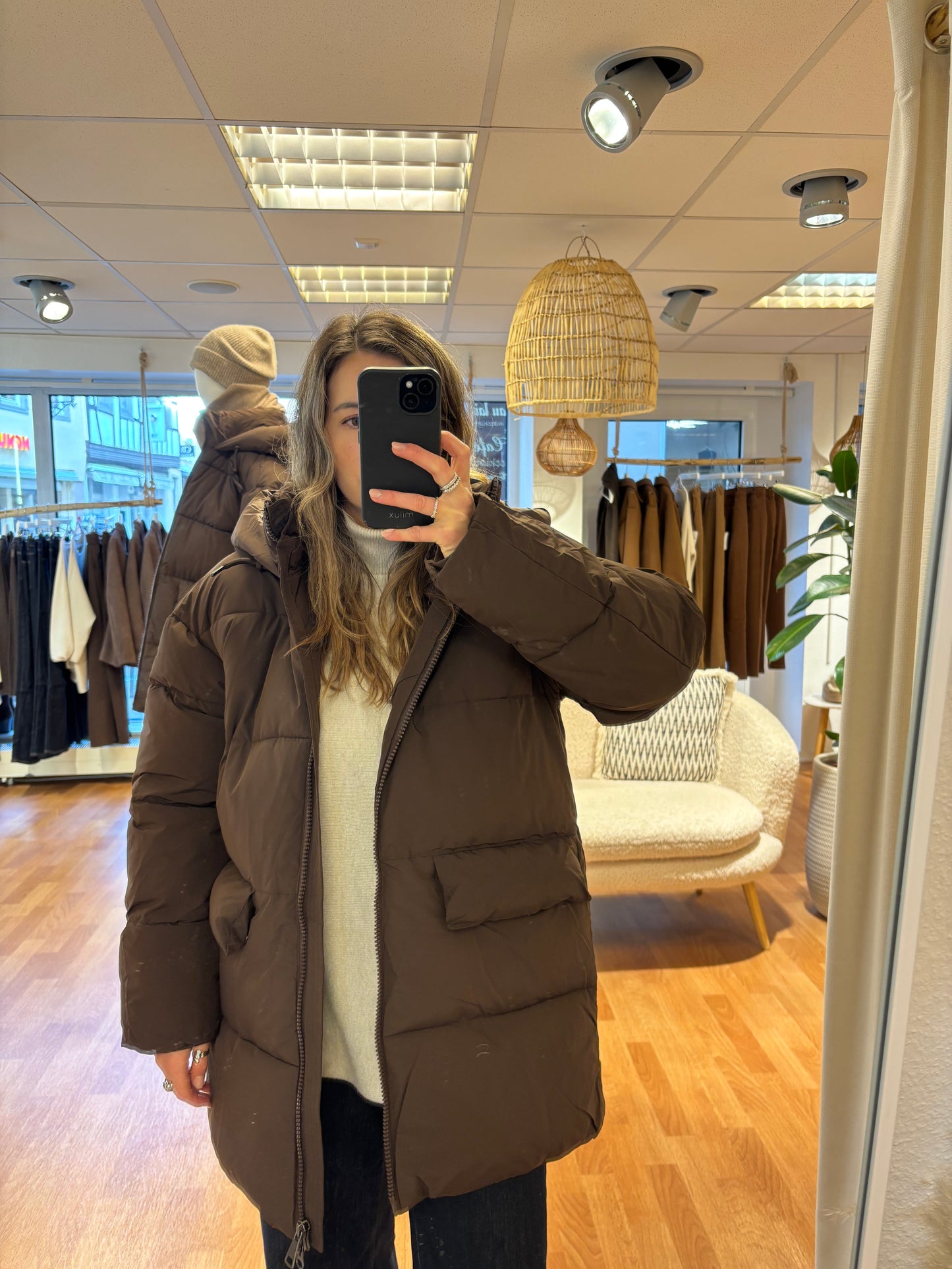 brauner Oversize Steppmantel Damen- leichter & warmer Wintermantel mit Kapuze