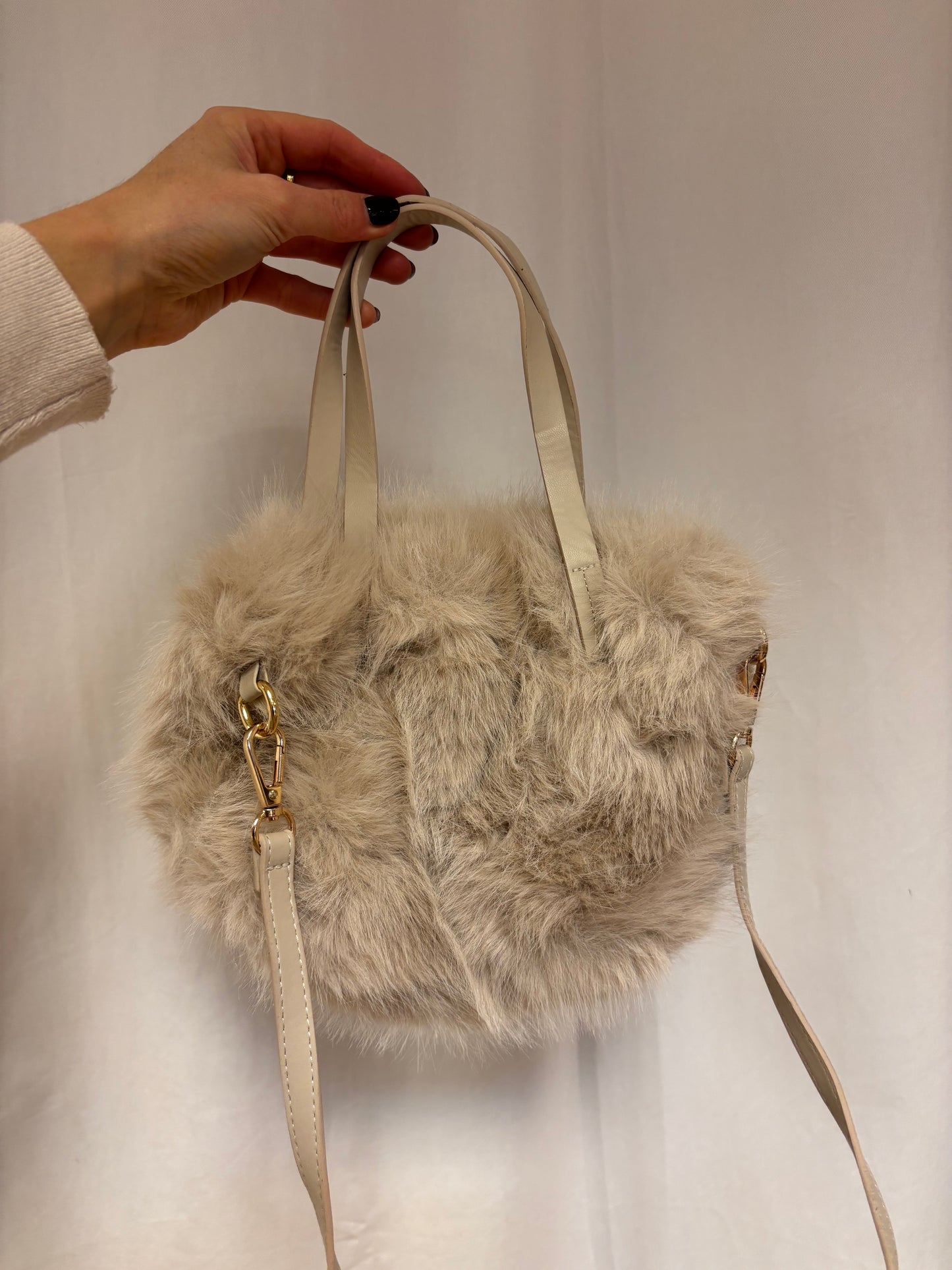 Kleine Fellhandtasche