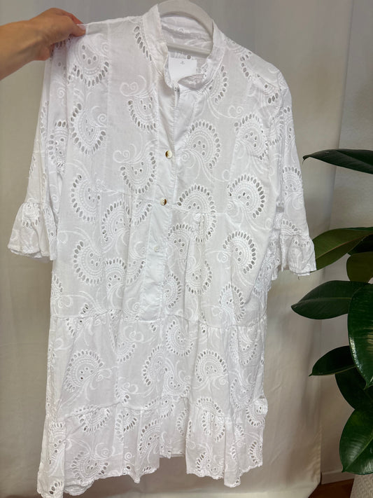 Kurzes Baumwollkleid Weiß mit Spitze