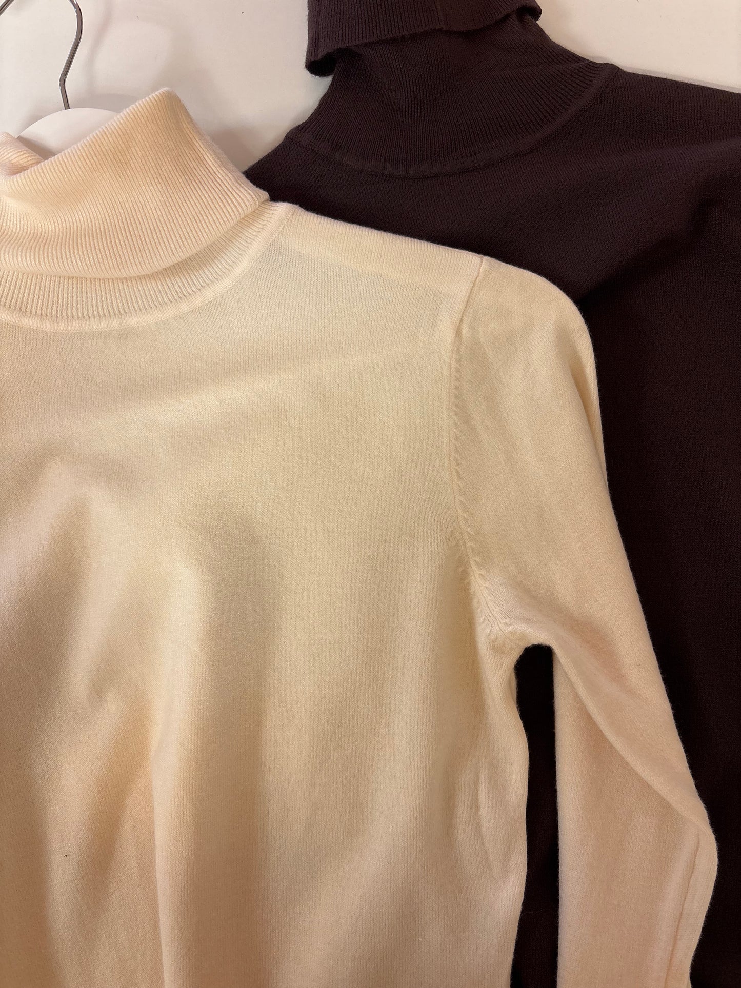 Dünner Rollkragenpullover