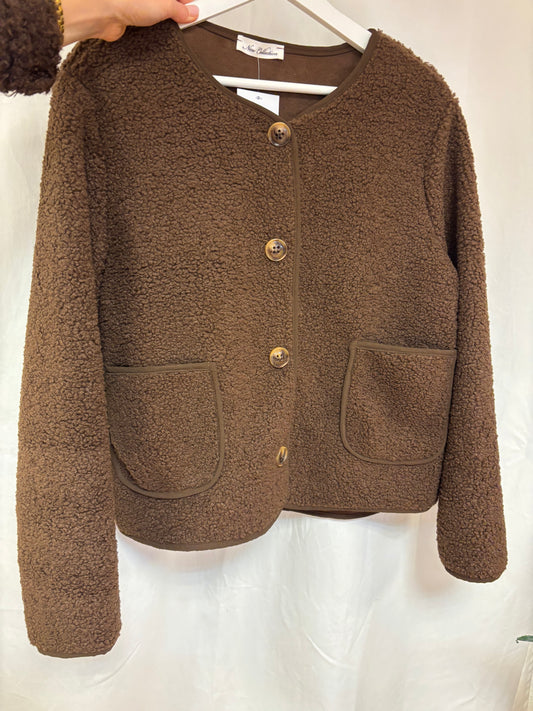 Teddyjacke mit Knöpfen
