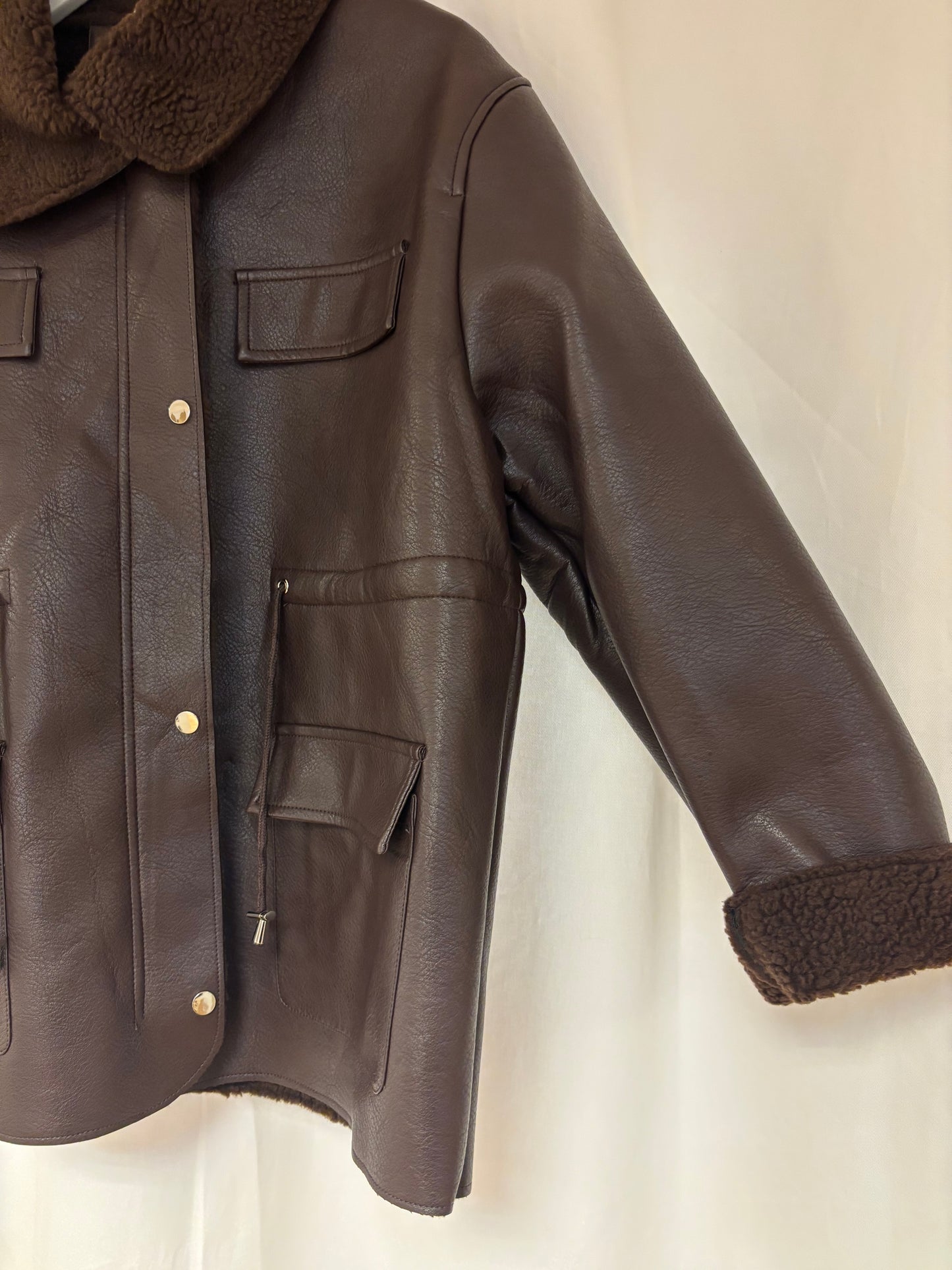 Gefütterter Ledermantel