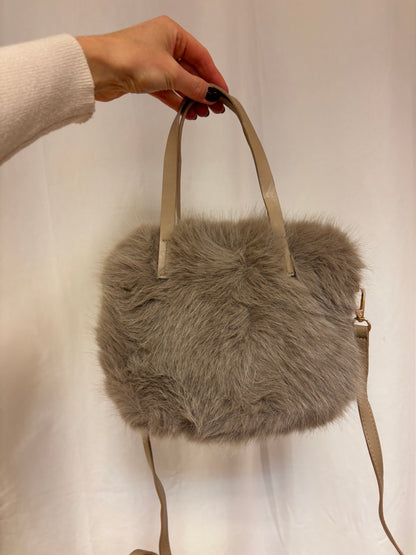 Kleine Fellhandtasche