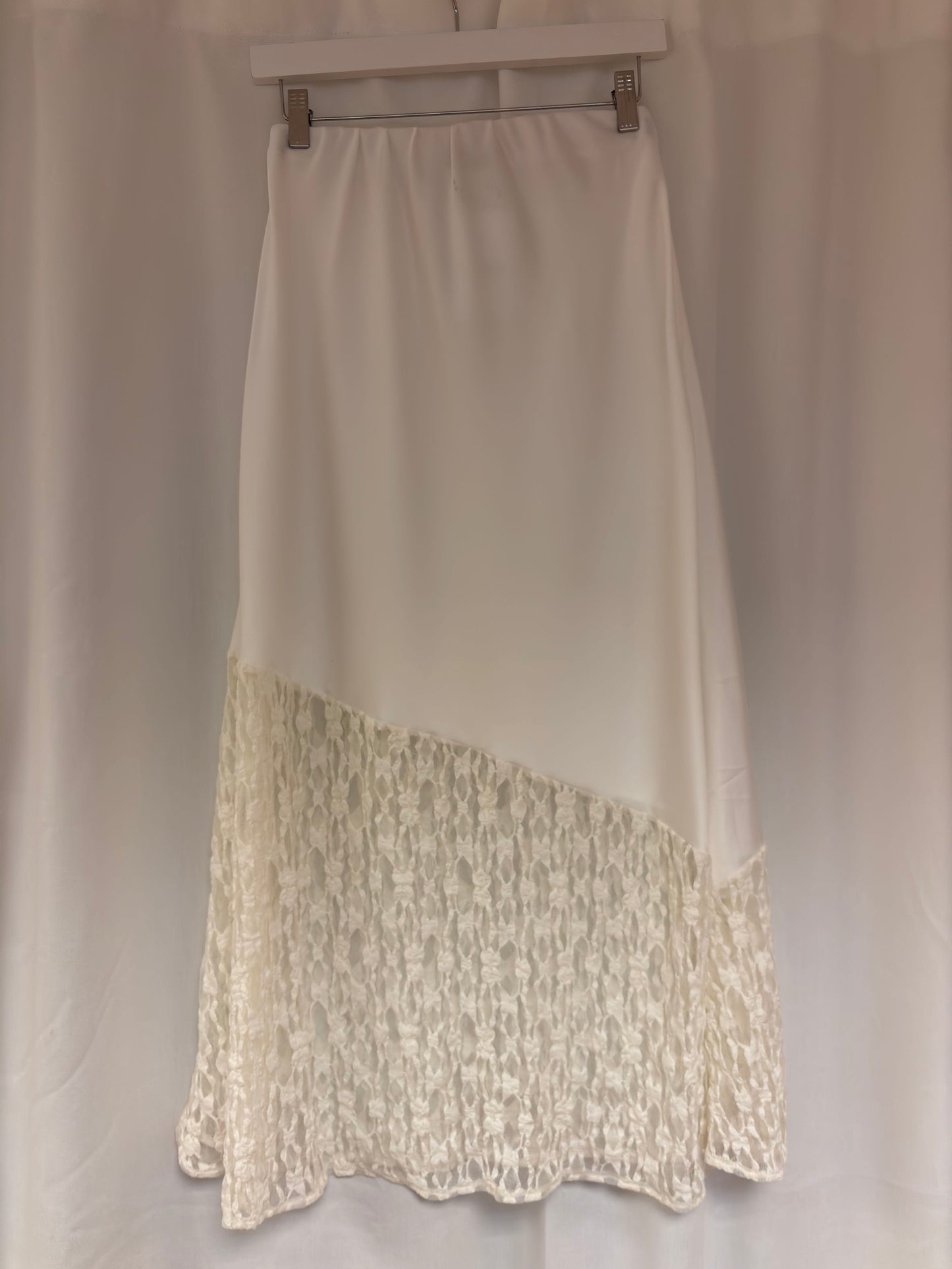 Spitzen Satin Rock beige