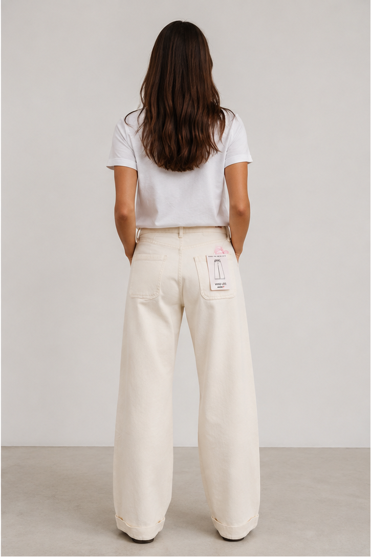 Ecru Wide Leg Jeans Damen High Waist mit Gesäßtaschen - Rückansicht